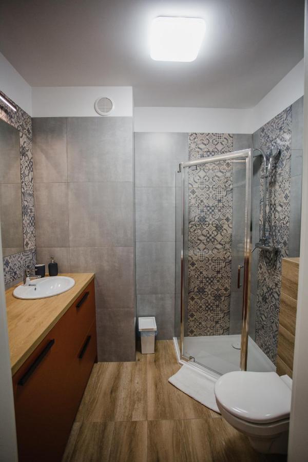 W&K Apartments - Ginger Suite - Faktura Vat, Parking Koszalin Kültér fotó